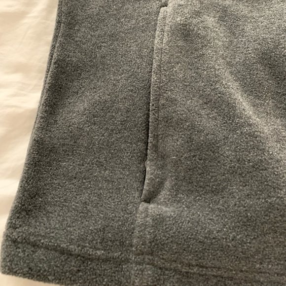 COLUMBIA WOMENS GRAY VEST SIZE LARGE - Picture 6 of 9